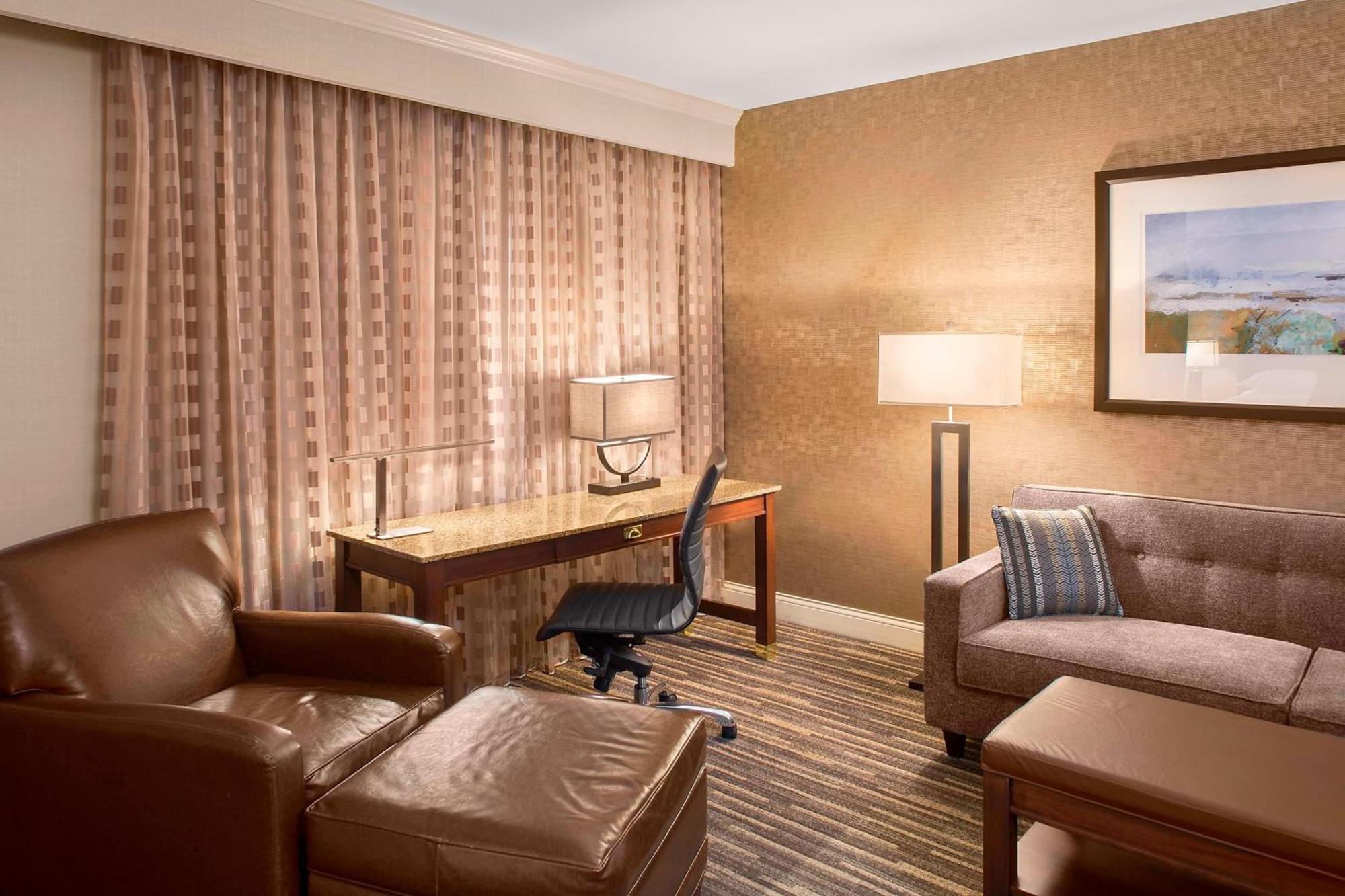 Sheraton Suites Akron Cuyahoga Falls Zewnętrze zdjęcie