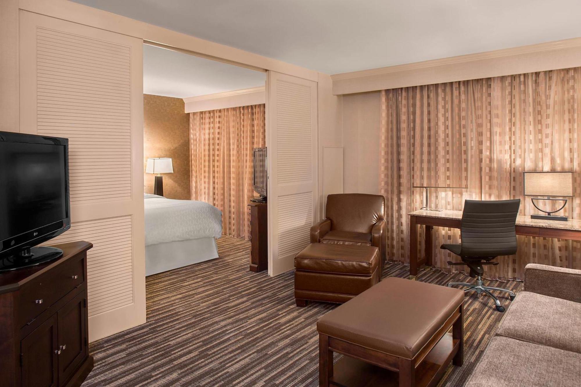 Sheraton Suites Akron Cuyahoga Falls Zewnętrze zdjęcie