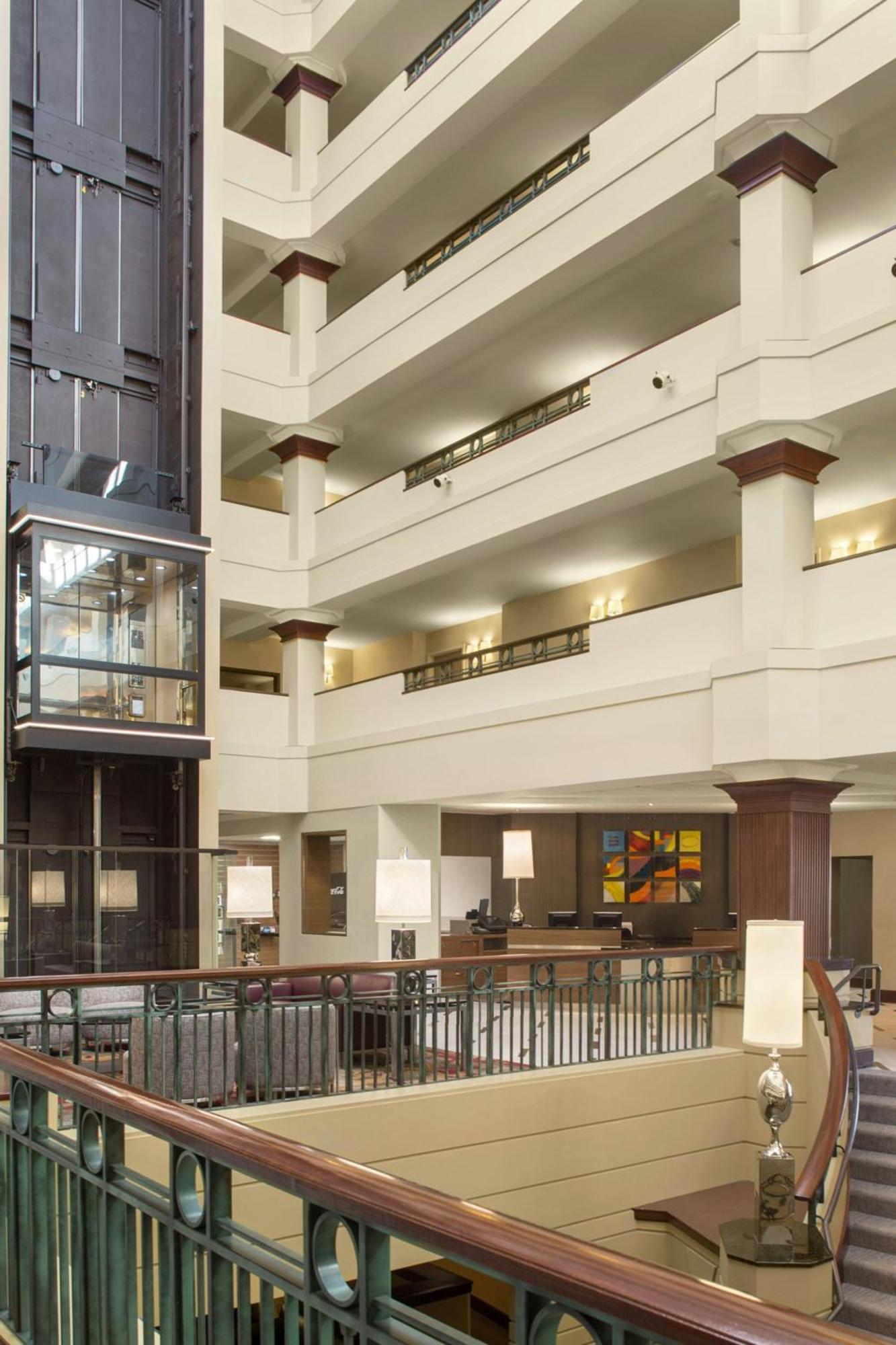 Sheraton Suites Akron Cuyahoga Falls Zewnętrze zdjęcie