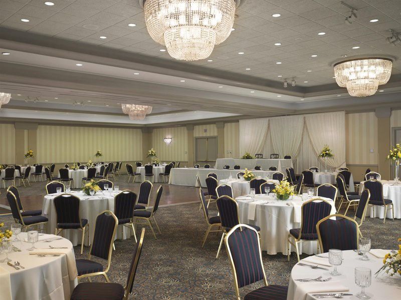 Sheraton Suites Akron Cuyahoga Falls Zewnętrze zdjęcie