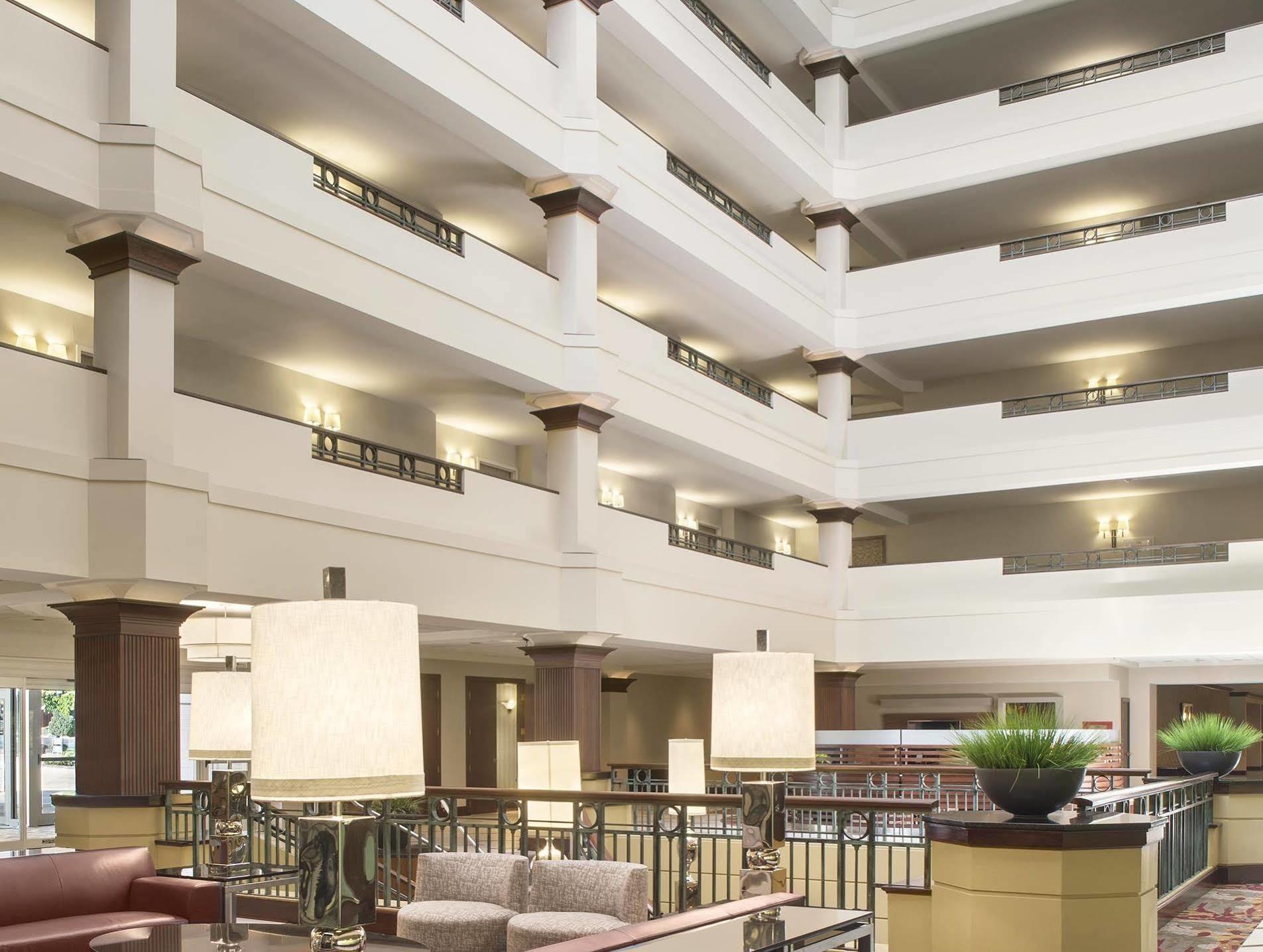 Sheraton Suites Akron Cuyahoga Falls Zewnętrze zdjęcie